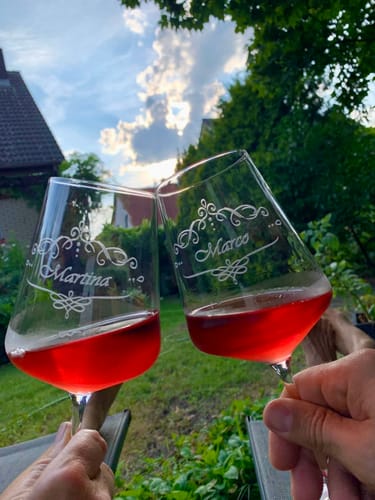Kundenbewertung mit Foto zu Leonardo Puccini Weißweingläser "Vintage Weinranke" mit Namen im Set