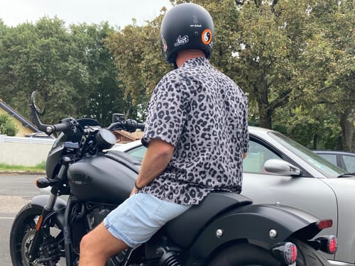 Customer photo review of Chemise décontractée à manches courtes en coton pour hommes à imprimé animal léopard blanc guépard rock