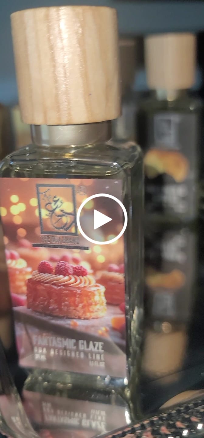Customer video review of Fantasmic Glaze