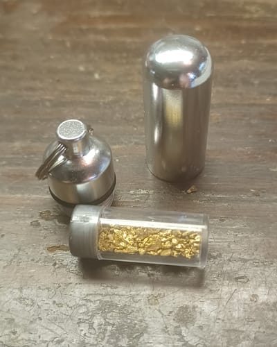 Customer photo review of 2 'CLUNKER' & 2 'EUREKA' GOLD Panning Paydirt BUNDLE BAGS -Best PAYDIRT COMBINED