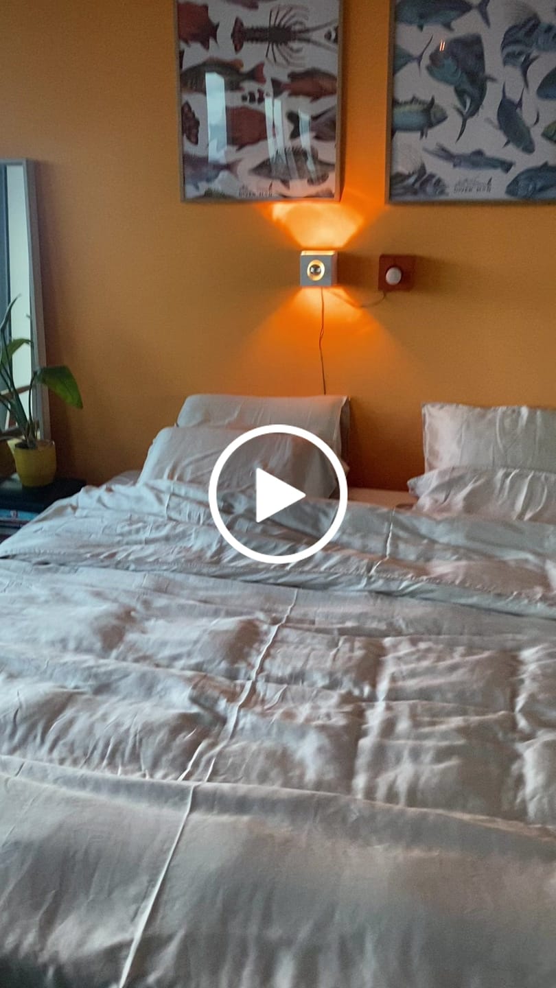 Customer video review of Dekbedovertrek tencel oatm*lk
