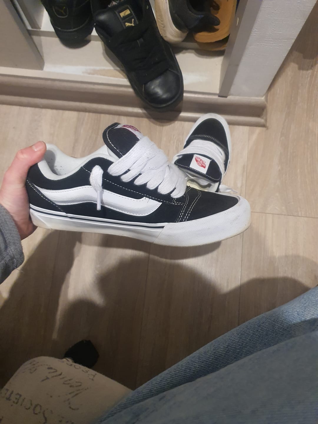 Customer photo review of Zapatilla Vans Knu Skool Unisex Negro