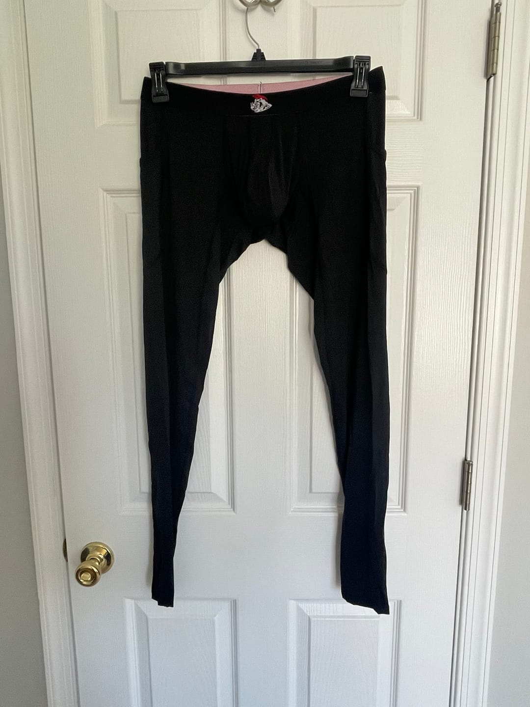 Customer photo review of Nylon 28in Leggings Leggings No Fly 2pk Black/Gray