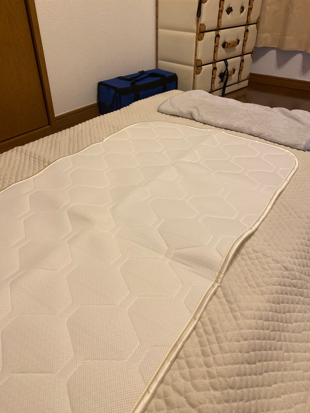 Customer photo review of SLEEP HEXAGON　上位版ホルミシスベッドパッド