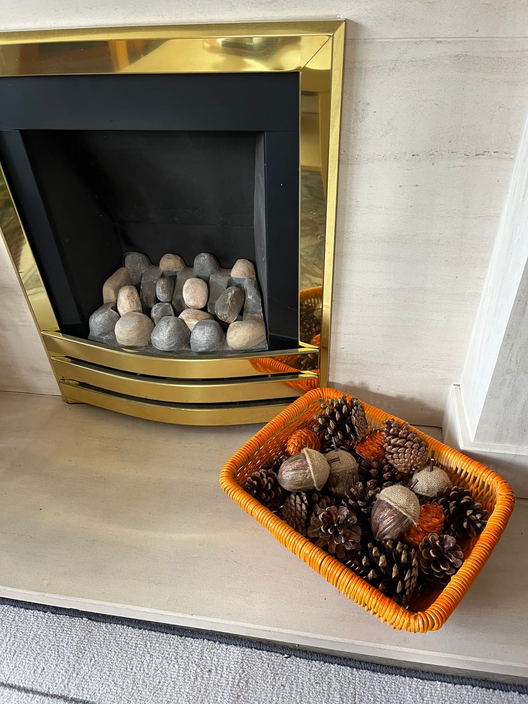 Customer photo review of Autumn Forest Decor – Mushrooms, Pinecones & Acorns