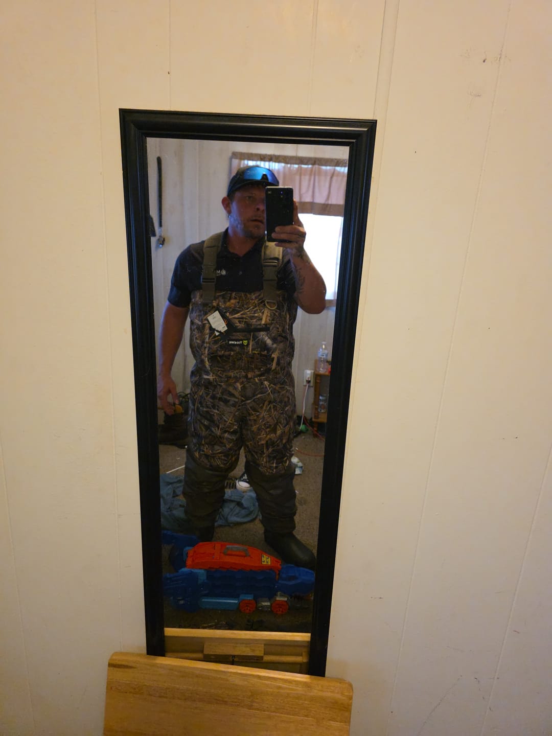 Customer photo review of AquaWade Pro Insulated Duck Waterfowl Hunting Breathable Chest Waders