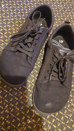 Customer photo review of Vaistoa Rento 2 | Canvas Barefoot Sneakers