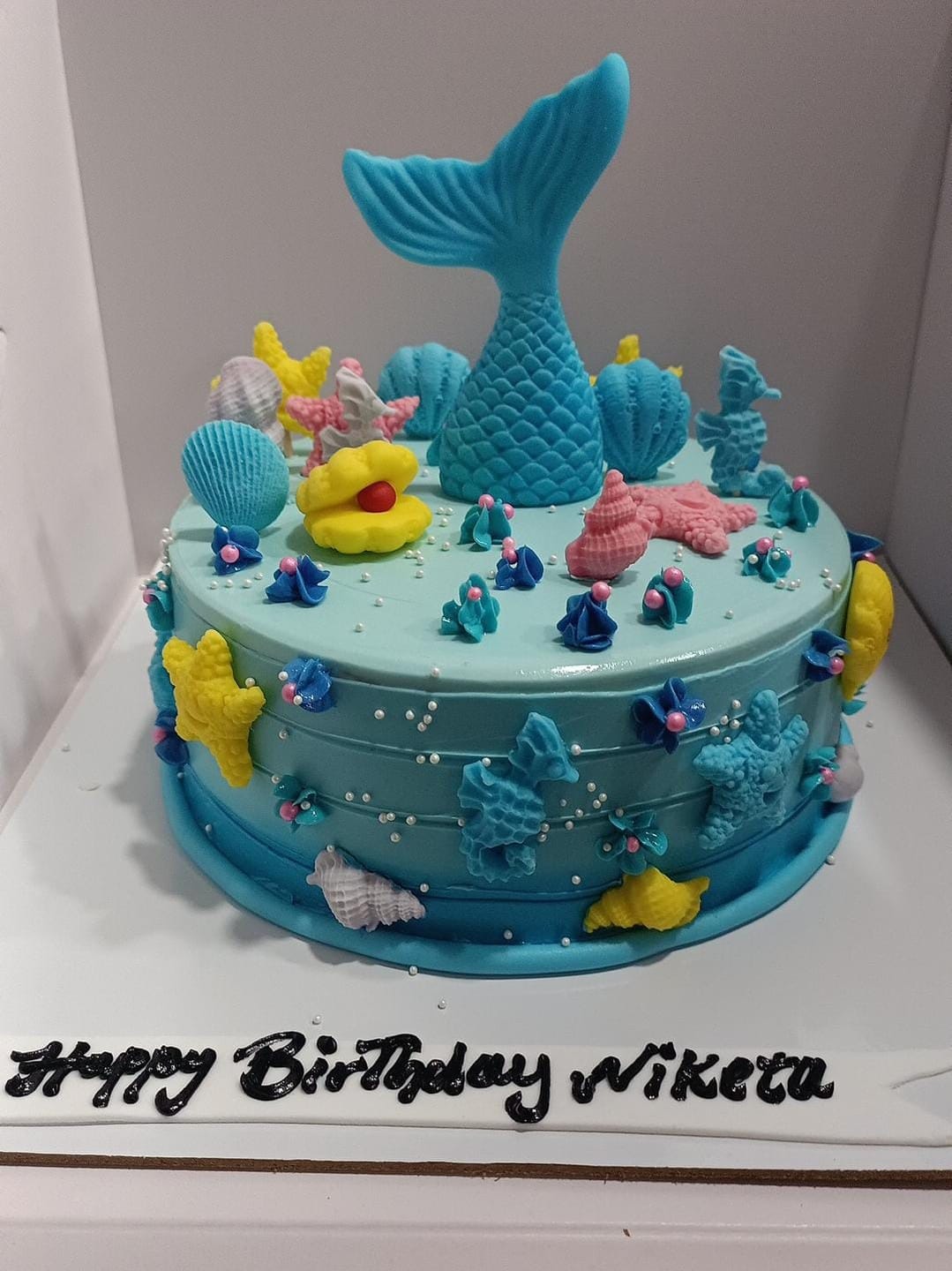 Customer photo review of Mermaid Life Cake