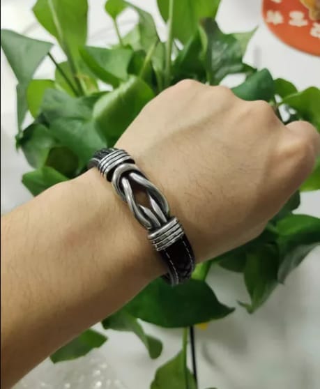Customer photo review of An Meinen Sohn - Ich werde dich immer lieben - Infinity Armband