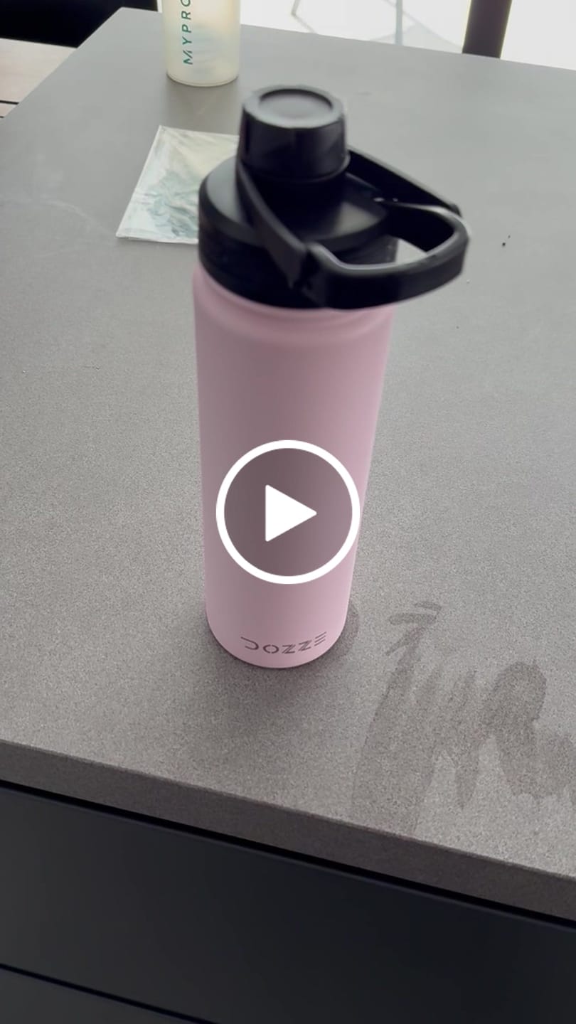 Customer video review of DOZZE Voyager Water Bottle