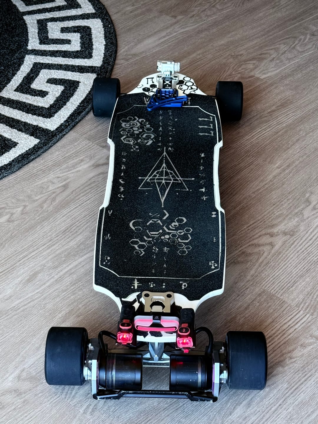 Customer photo review of Acedeck® Ares X3 GEAR Electric Skateboard【Flash Sale】