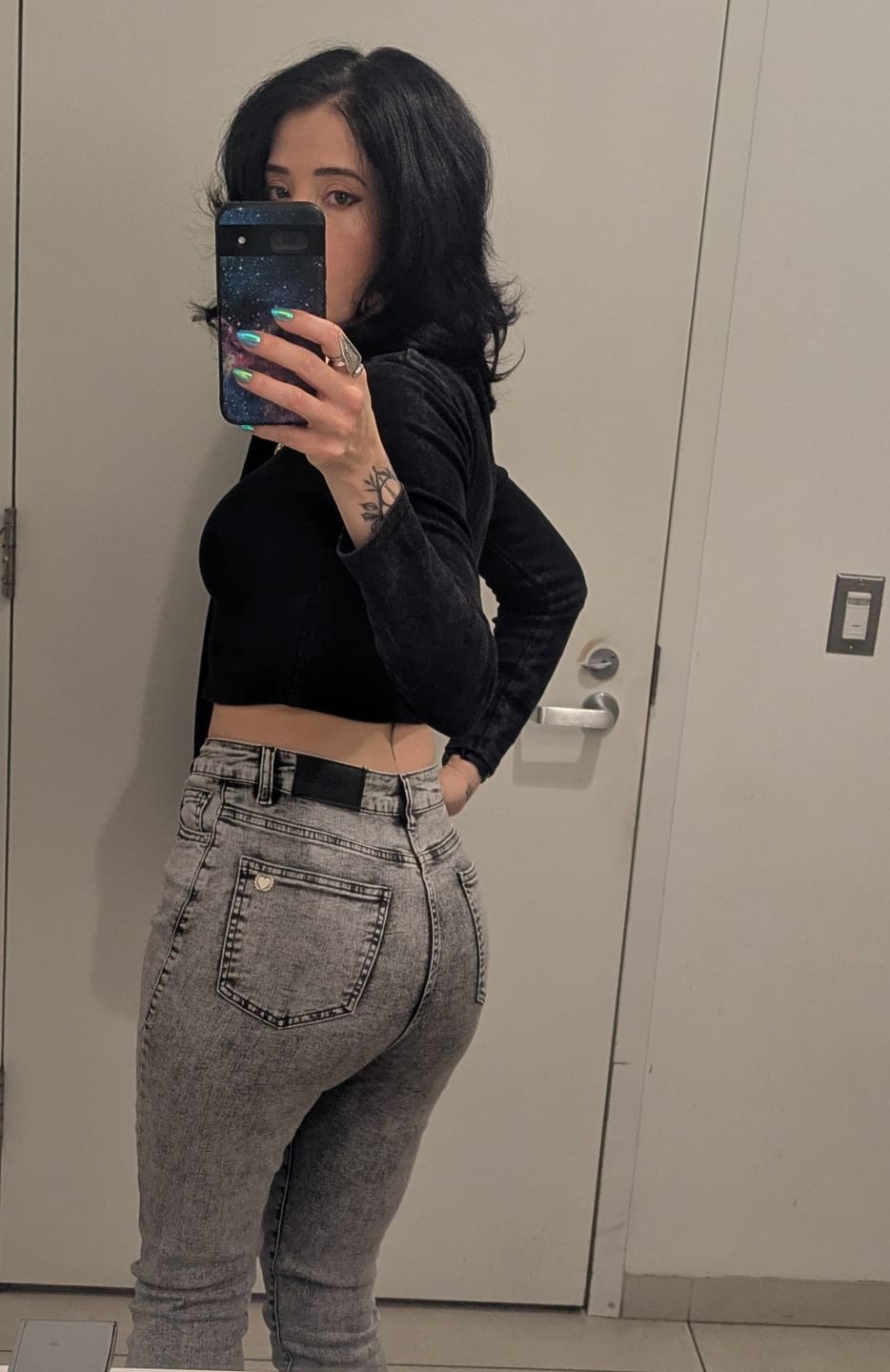 Customer photo review of Golden High-Rise Skinny Jean