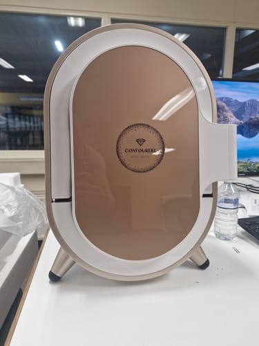 Customer photo review of Bella-Face™ Skin Analyzer System
