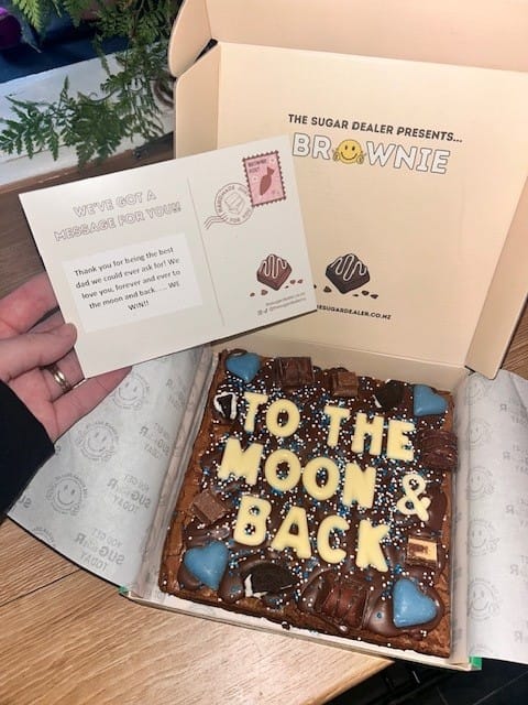 Customer photo review of Custom message fathers day brownie