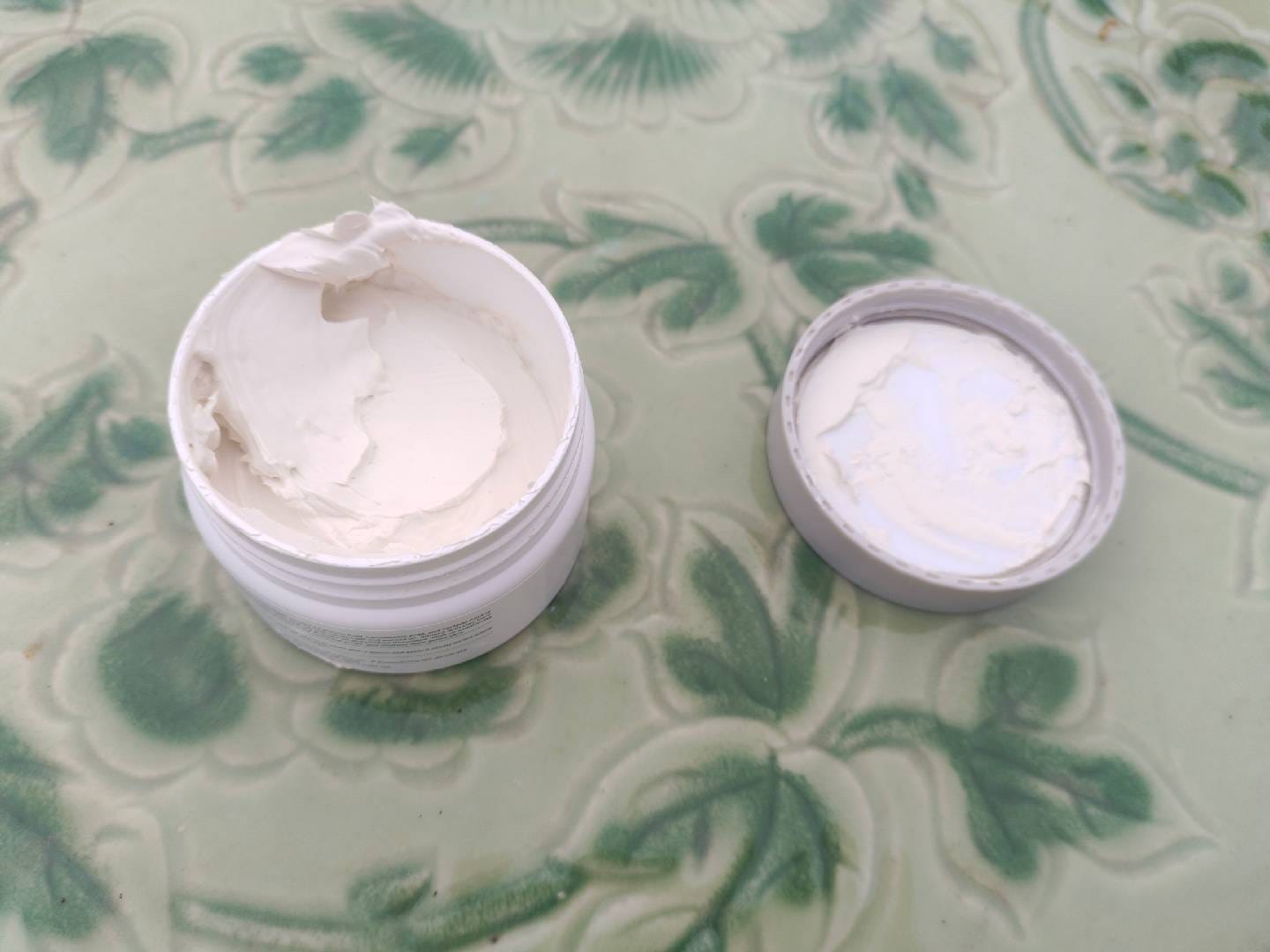 Customer photo review of Mascarilla de Arcilla con 3 Ácidos para Limpieza Profunda de Poros