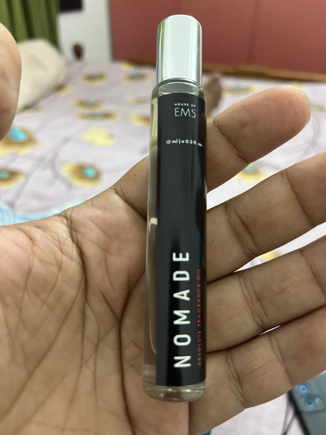 Customer photo review of Nomade Perfume Roll-On