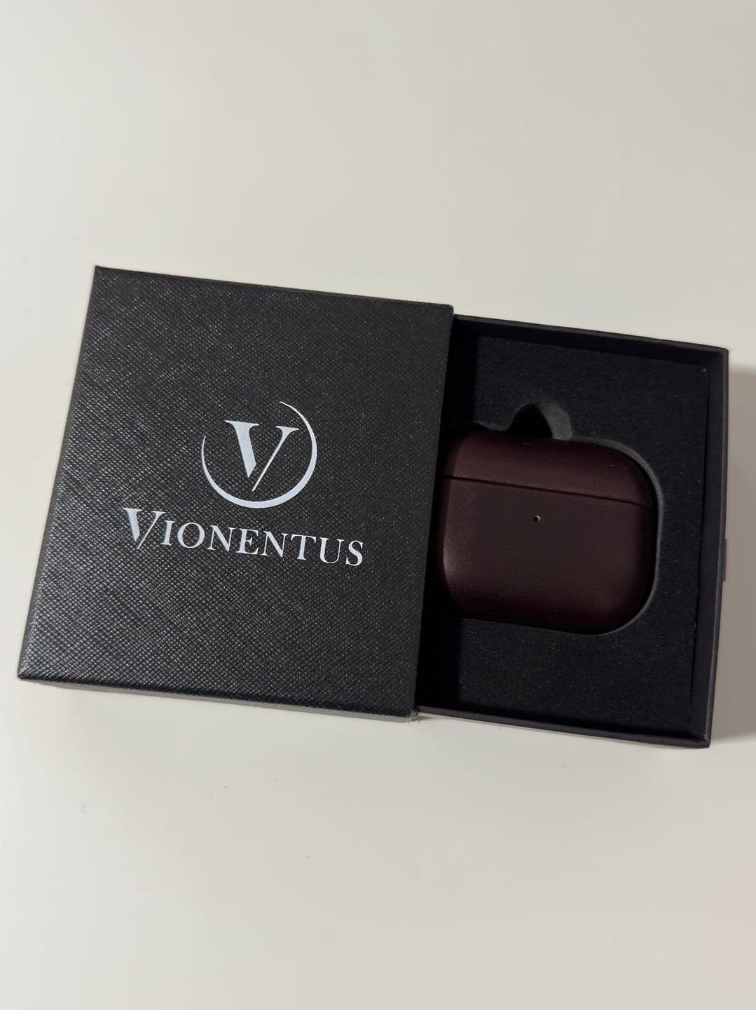 Customer photo review of Prime VN601 Leather AirPods Pro Case