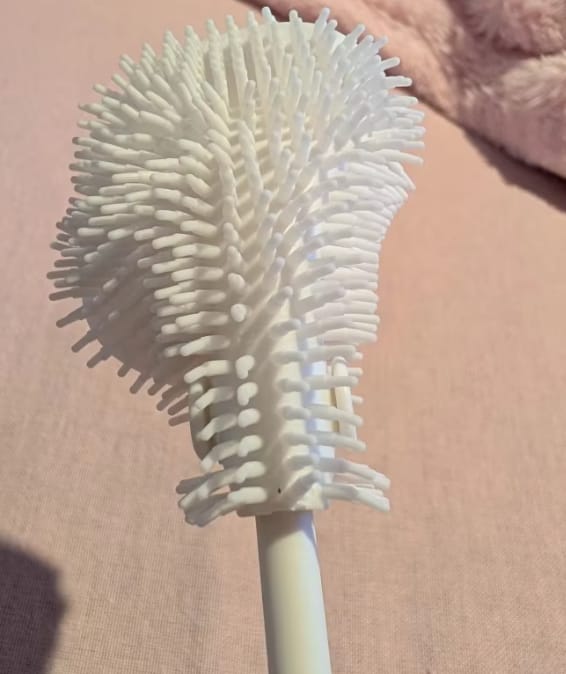 Customer photo review of Foldable Cleaning Silicone Brush