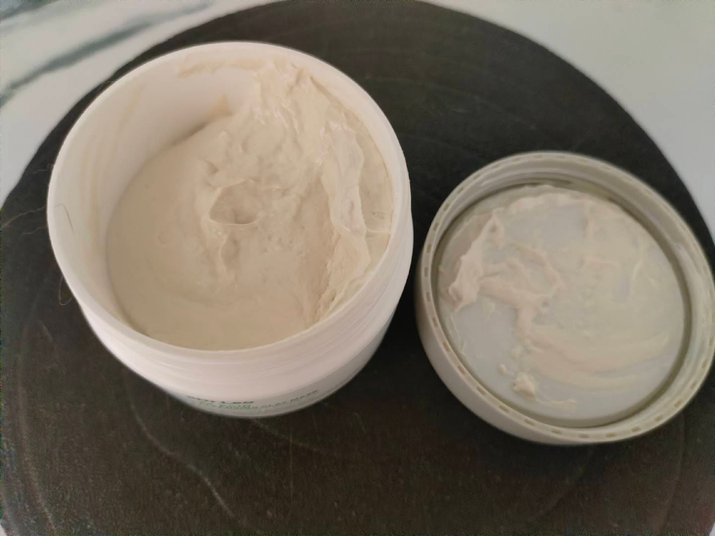 Customer photo review of Mascarilla de Arcilla con 3 Ácidos para Limpieza Profunda de Poros