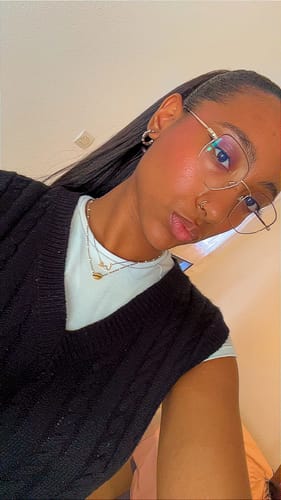 Customer photo review of Faux piercing Camille