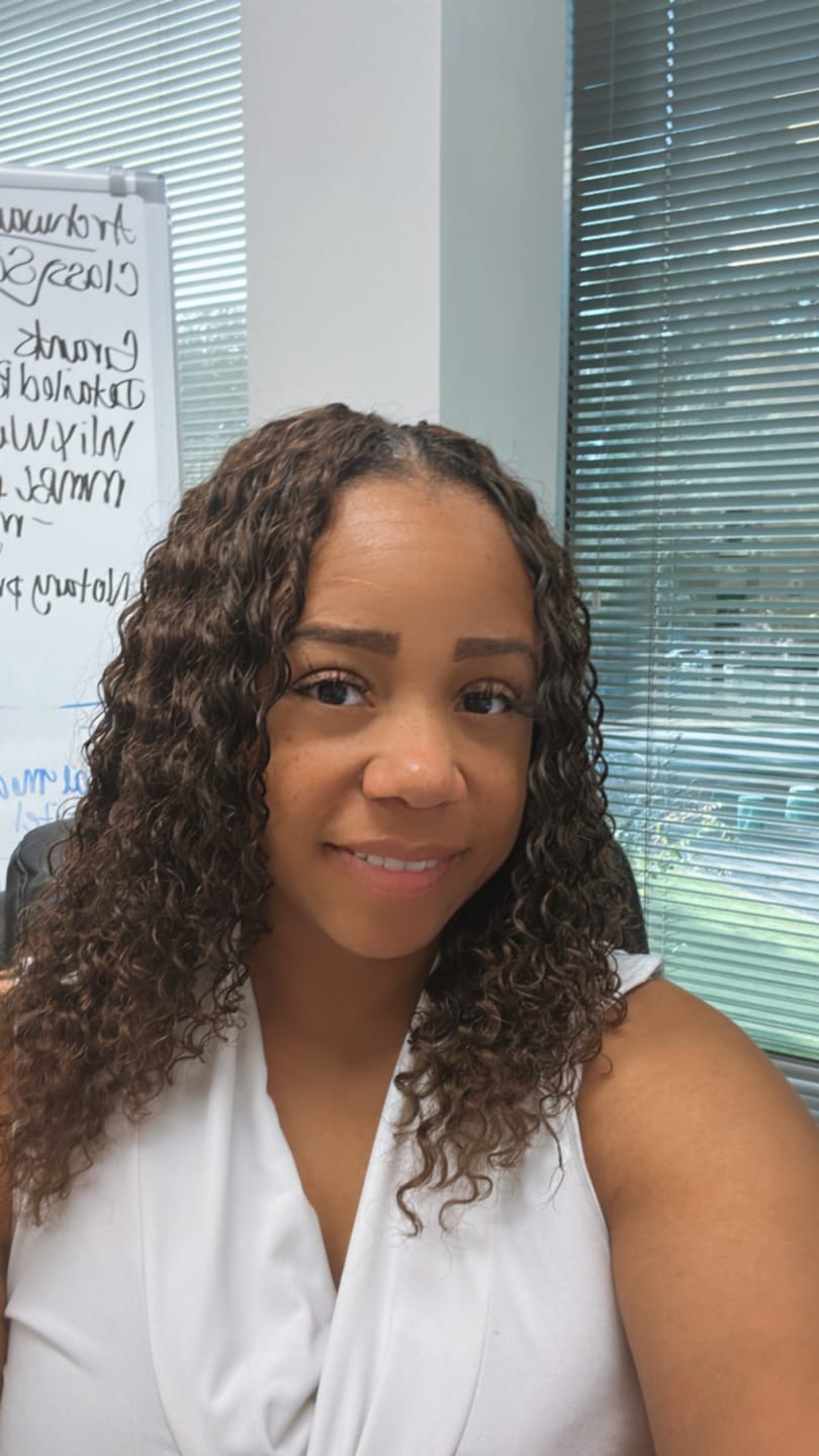 Customer photo review of #4 Medium Brown Deep Wave Human Crochet Hair
