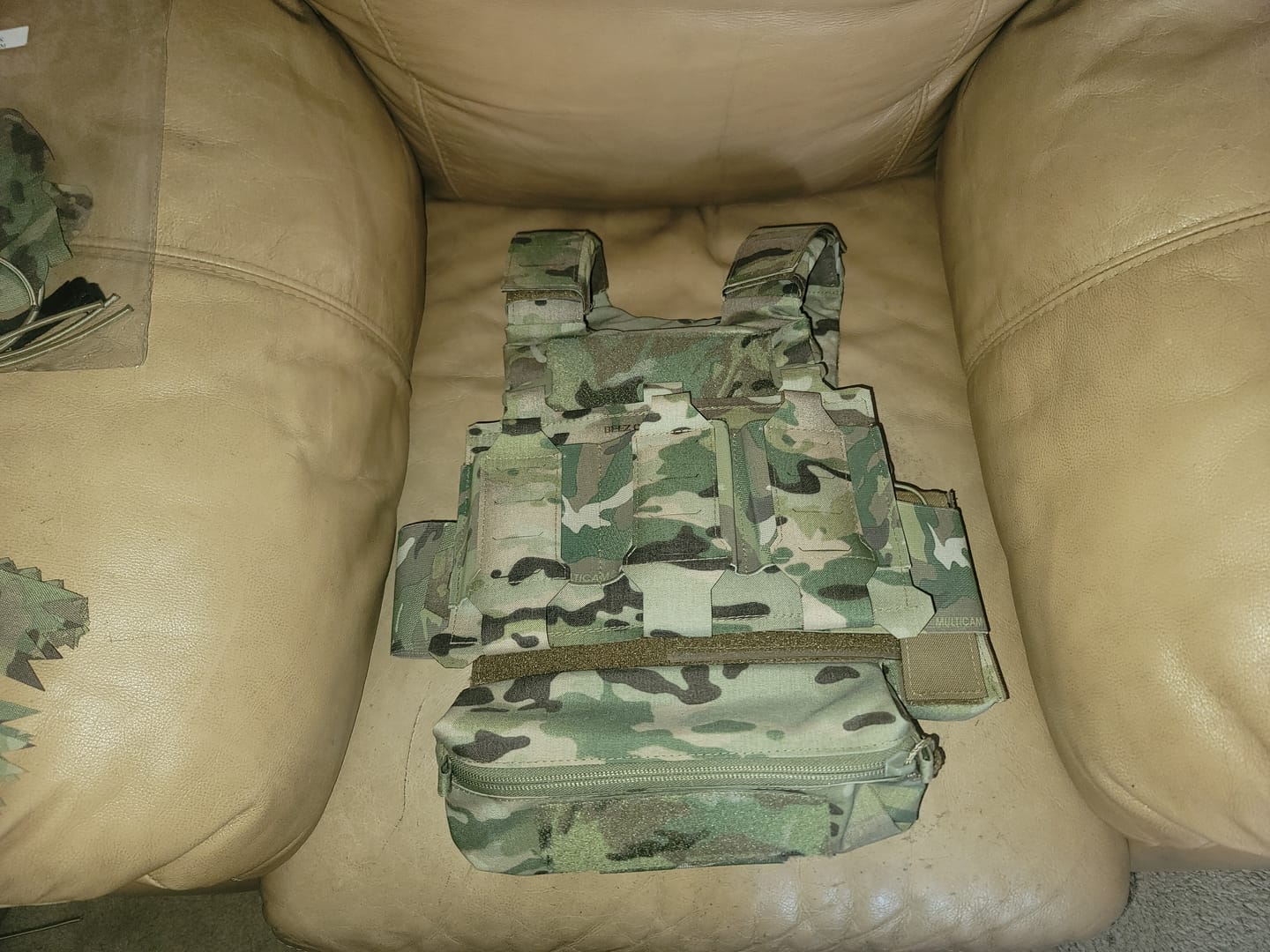 Customer photo review of APTUM SAPI/SHOOTER 810 PLATE CARRIER