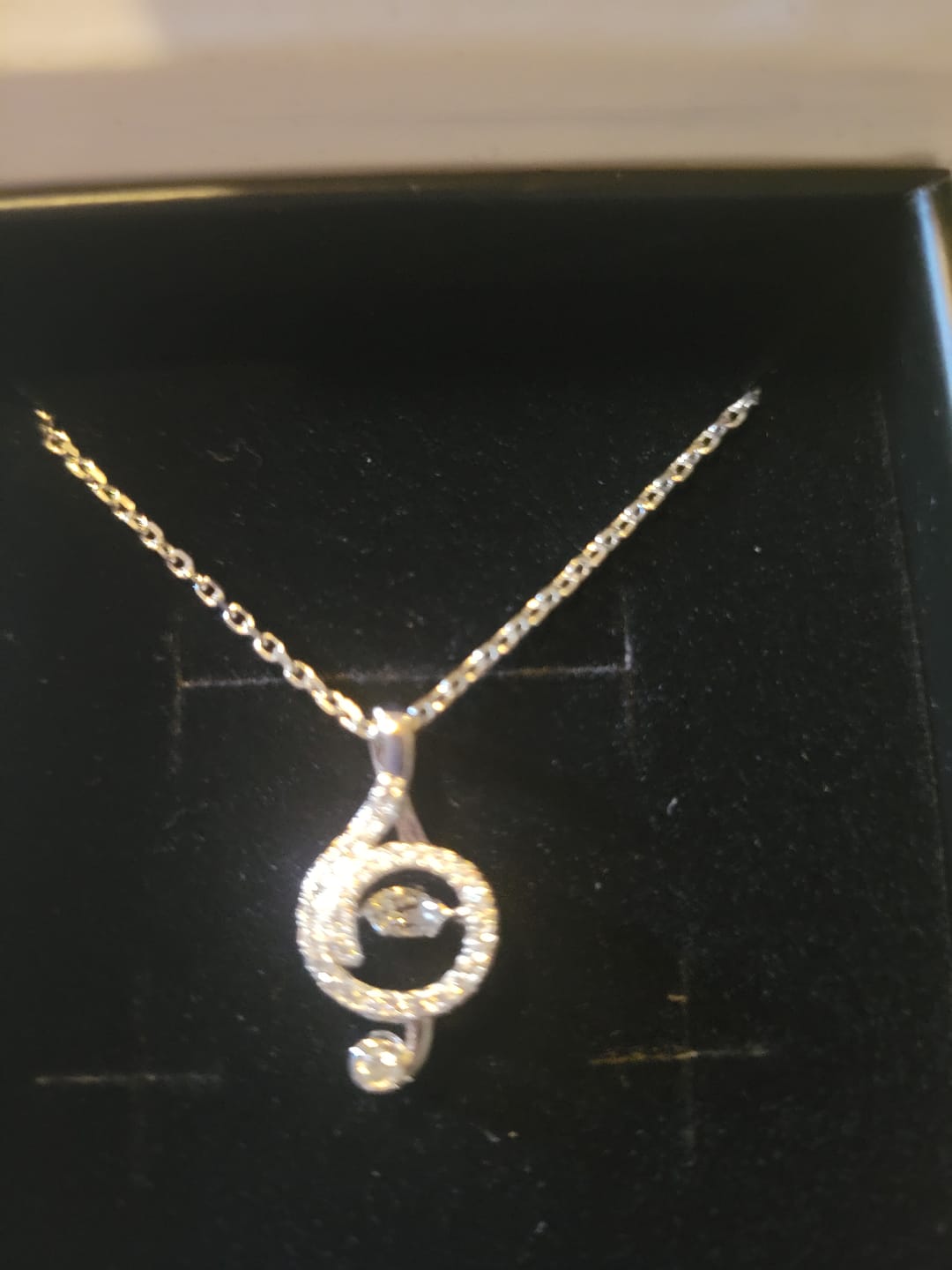 Customer photo review of Jolene 18k White Gold Plated G-Clef Dancing Pendant Necklace with Swarovski Crystals