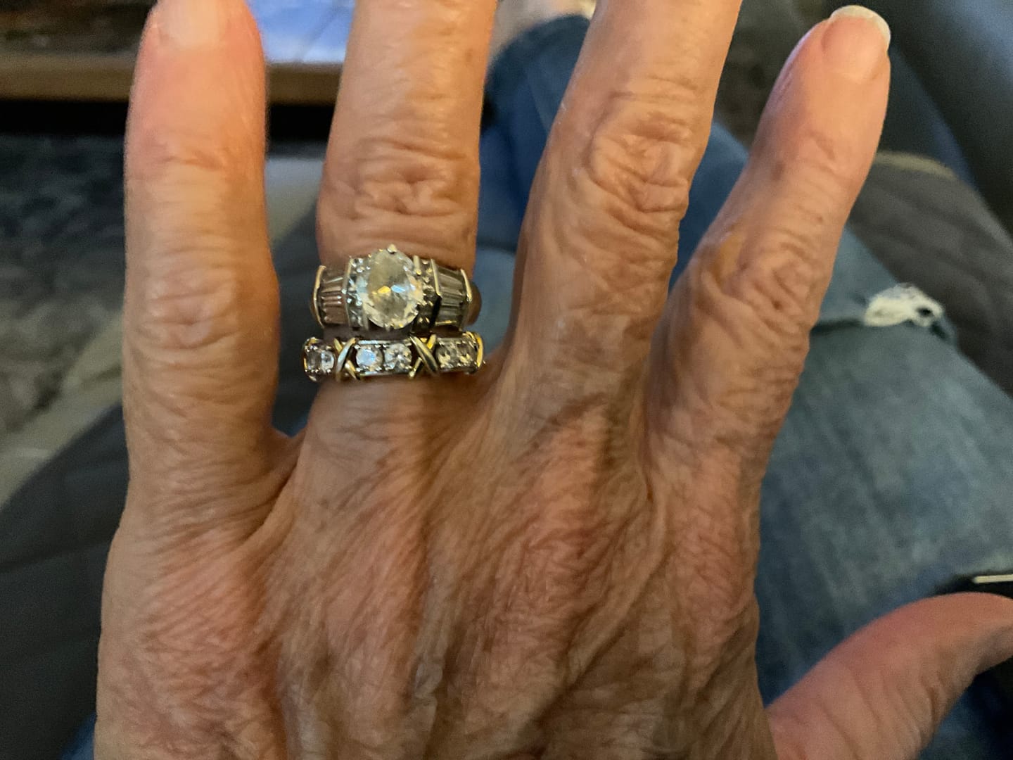Customer photo review of S925 Louily Noble Round Cut Two-Tone X Wedding Band For Women