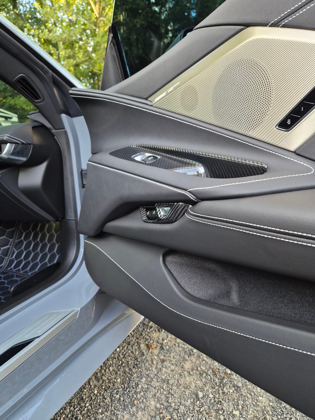 Customer photo review of Chevrolet Corvette C8 Door Control Button Cover