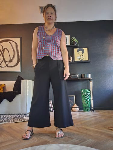 Customer photo review of CARMEN VEST | BEACON CHEX