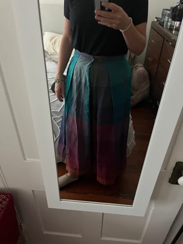 Customer photo review of FRIDA PANTS | AURA CHEX