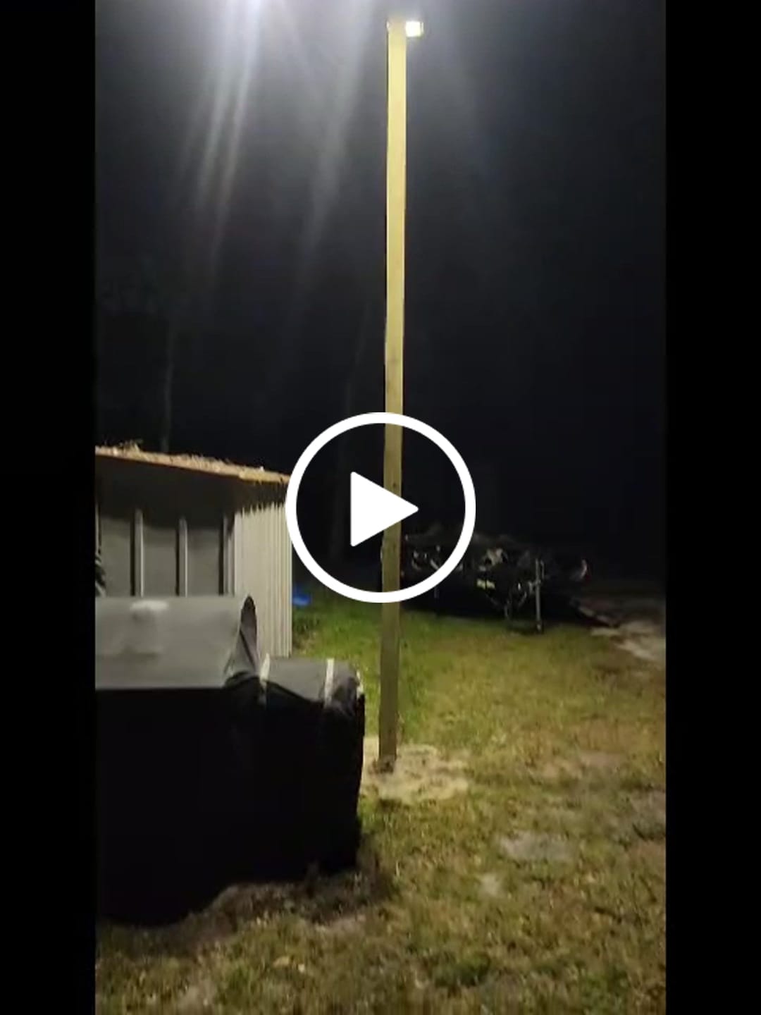 Customer video review of 175W Solar Street Light 17500 Lumens
