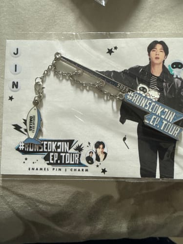 Customer photo review of (PREORDER) Jin 2025 Tour Pin