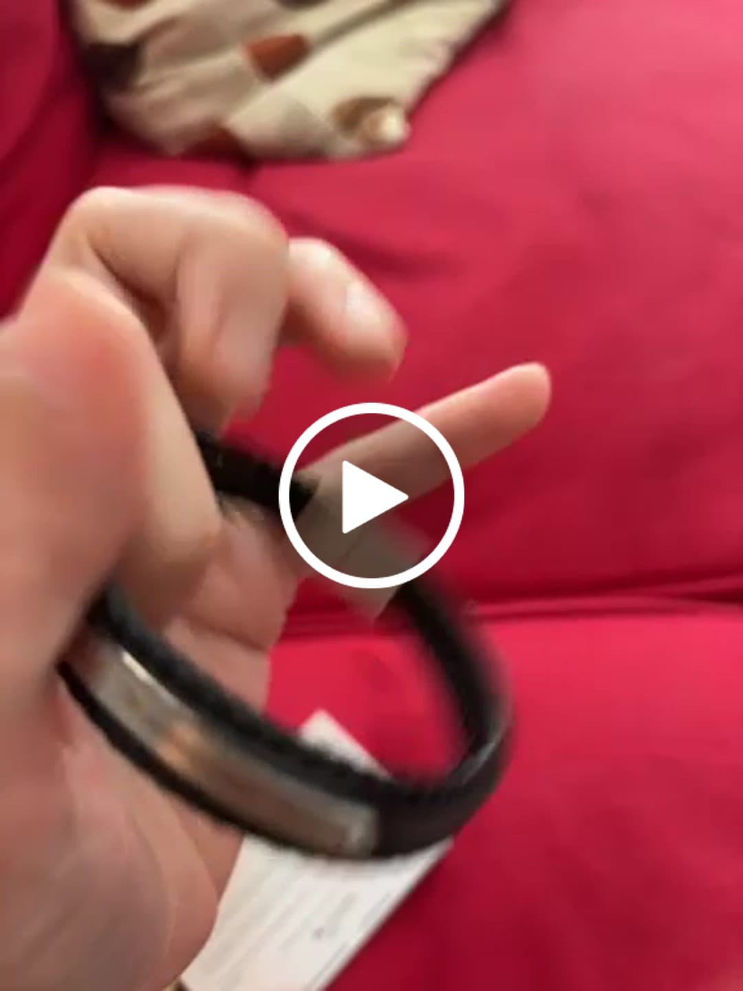 Customer video review of Pulsera Hombre Rebel - Personalizado
