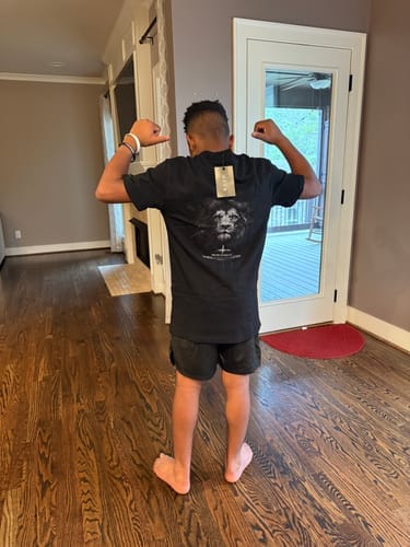 Customer photo review of Revelation 5:5 Lion Oversized T-Shirt