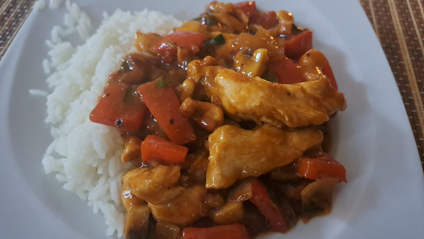 Customer photo review of Premium Thai Sauce mit 10 Rezeptkarten (für 13-15 Portionen)