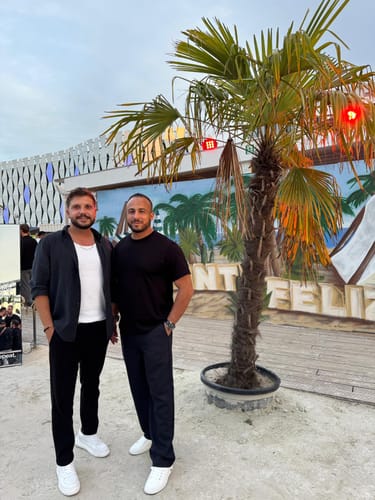 Customer photo review of ELEVATESHOES CLASSIC