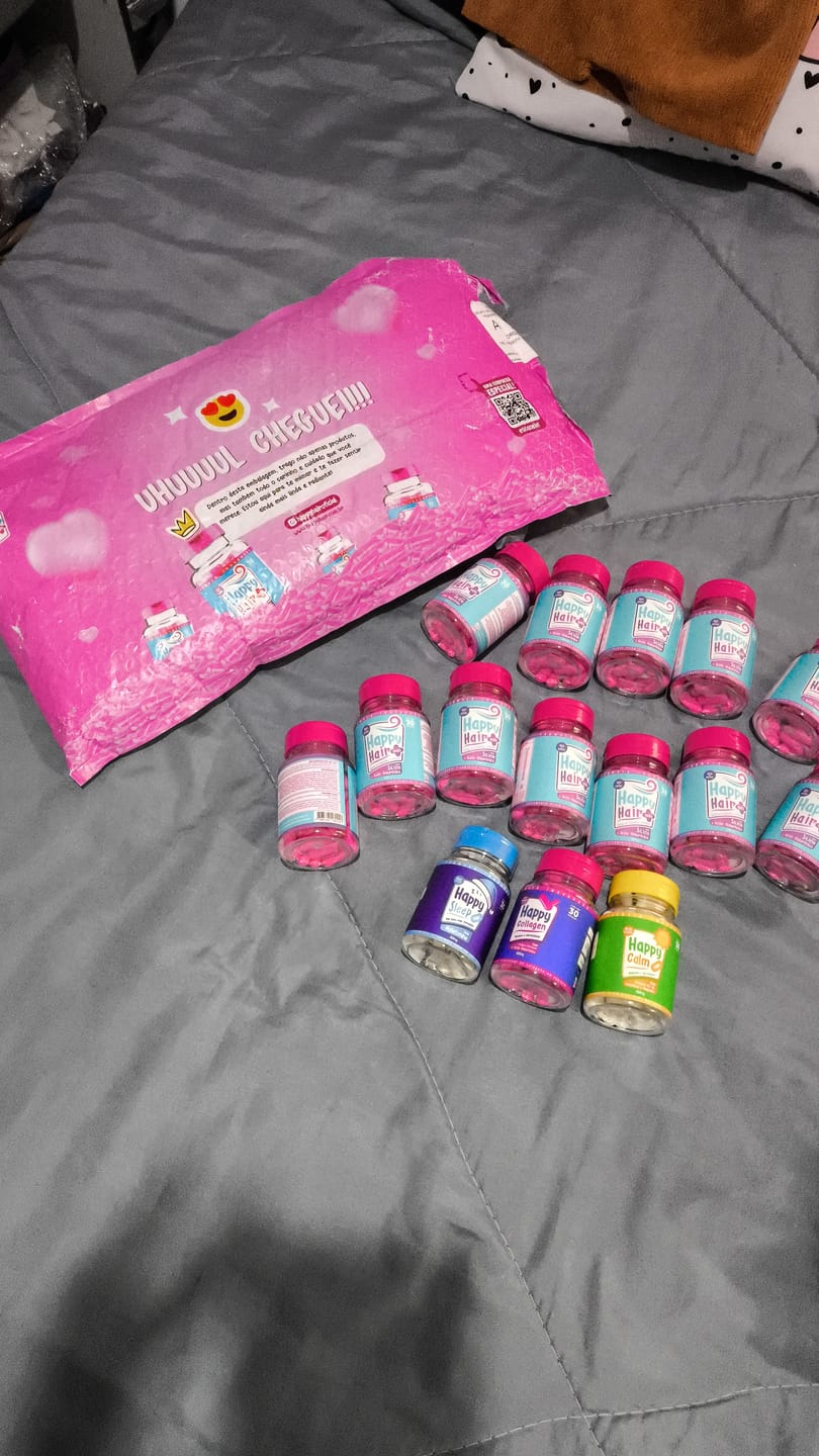 Customer photo review of Happy Hair 6 Potes + 6 Potes Grátis + 1 Melatonina + 1 Colágeno + 1 Happy Calm (Total 15 Potes)