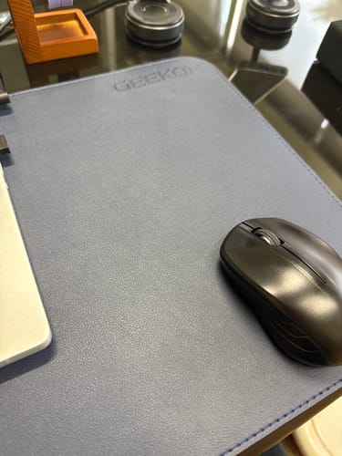 Customer photo review of GEEKOMプレミアムマウスパッド