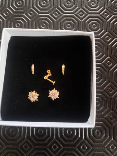 Customer photo review of Composition Lyana