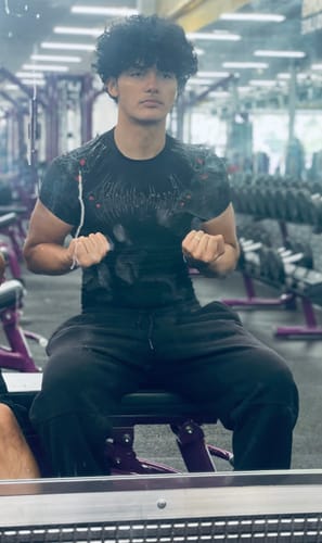 Customer photo review of Void Tech™ Dark Matter Compression [NIGHTMARE]