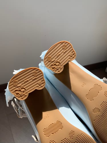 Customer photo review of Cute and elegant cat heel Mary Jane