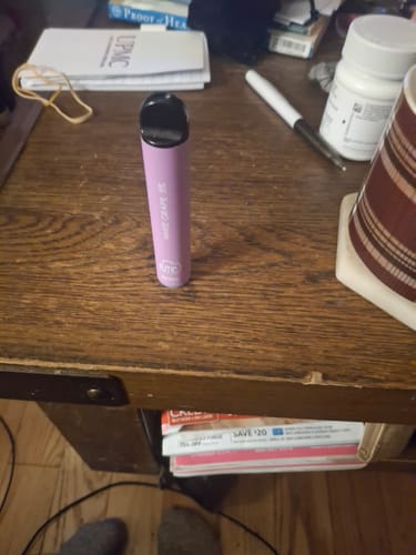 Customer photo review of Fume Recharge LED  2% Nic 5000 Puffs