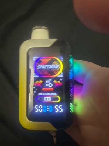 Customer photo review of SMOK Spaceman - SP40000 - 40000 Bouffées - 2% de nicotine - Puff Jetable / Vape Disposable