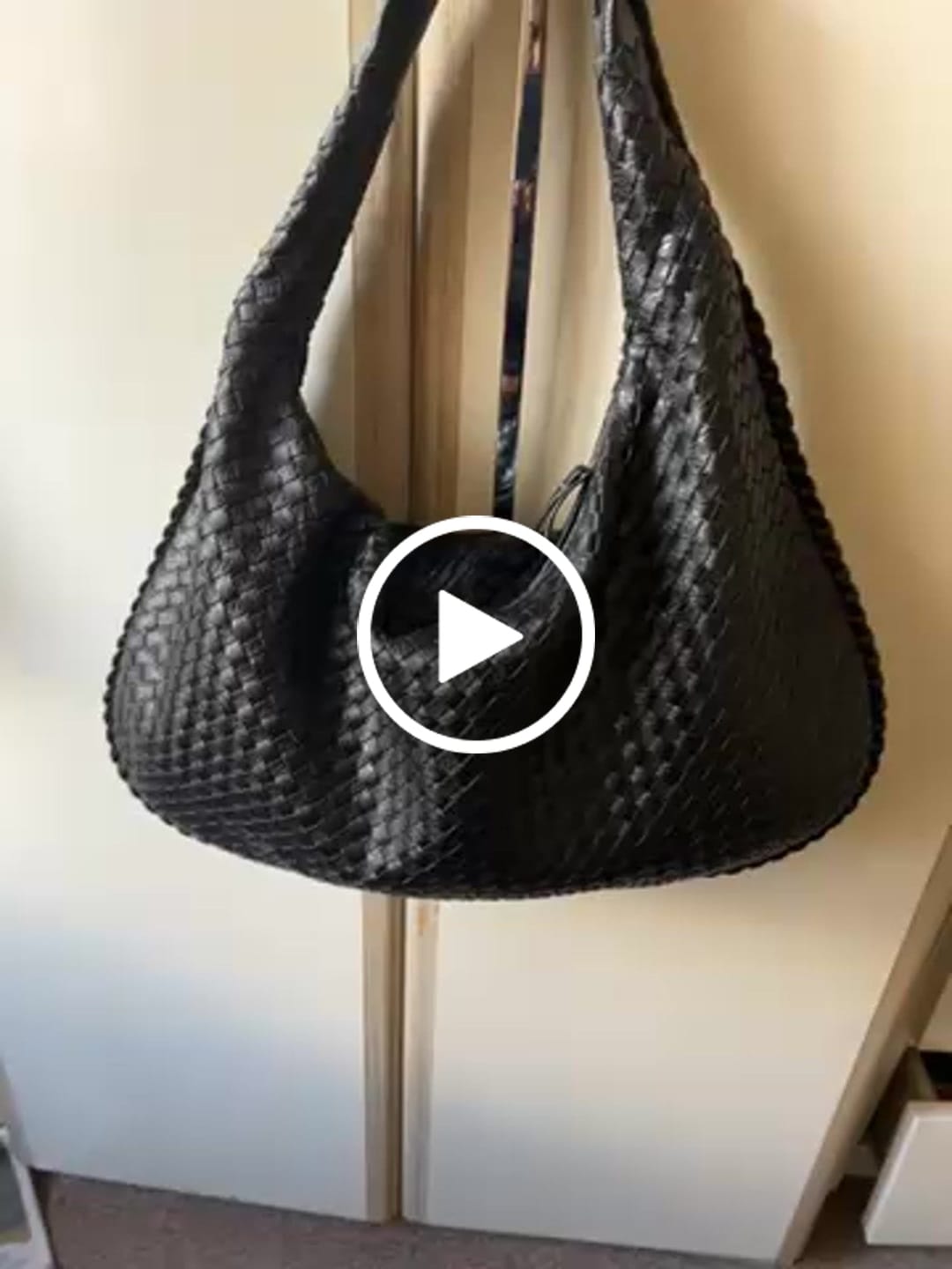 Customer video review of Woven Bag XL