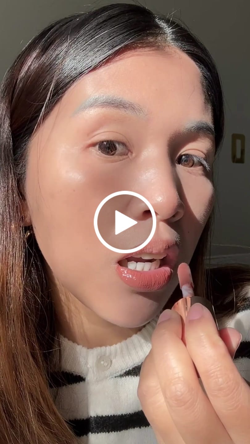 Customer video review of Nude Glow Lip Gloss