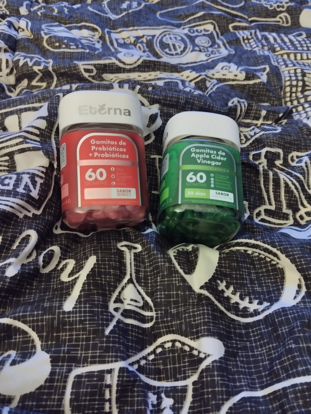 Customer photo review of Gomitas de Vinagre de Manzana | Suscripción