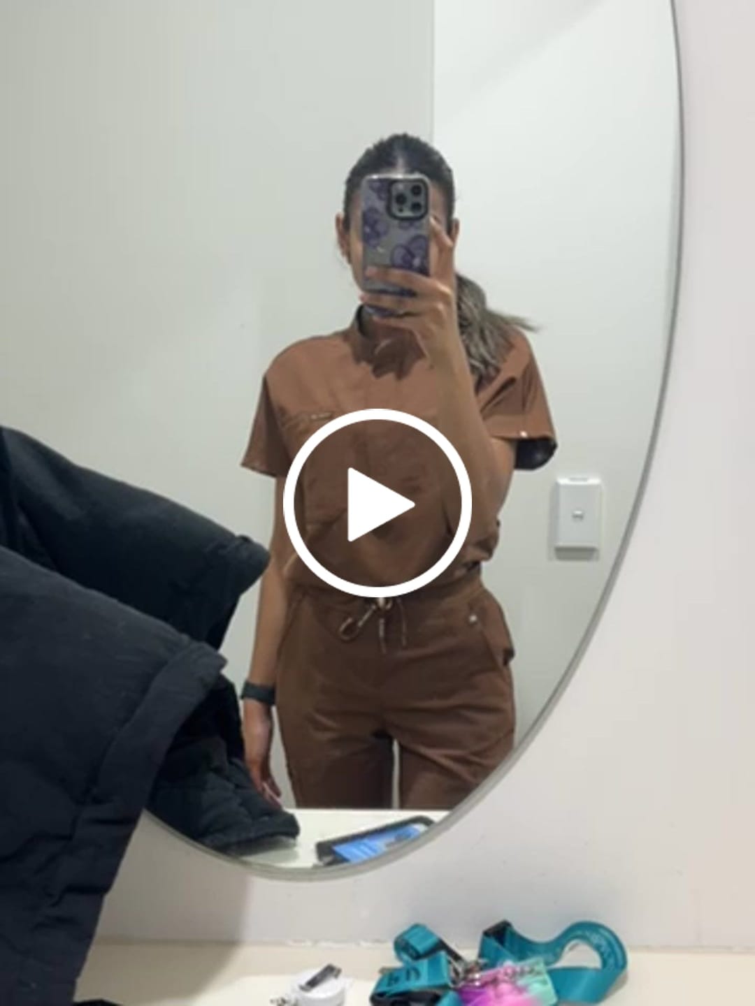 Customer video review of MABEL Mandarin Collar Scrub Top (Original SLTECH™ fabric) - Pecan Brown