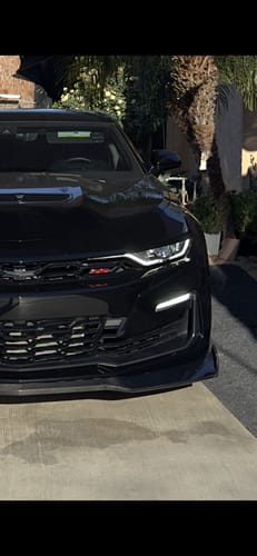 Luis C. review of Camaro ZL1 1LE Track Package Front Splitter Ground Effect image 1 out of 3