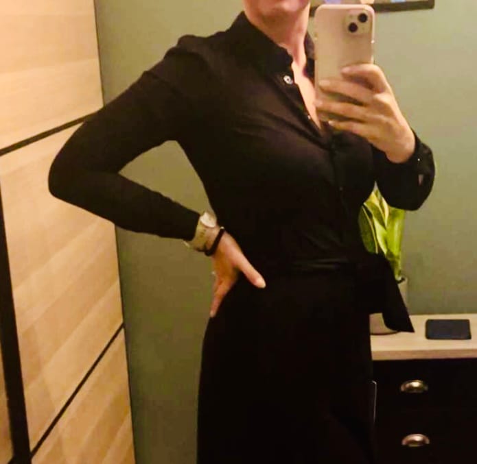 Customer photo review of Sheeva Viskose Classic kjole - svart